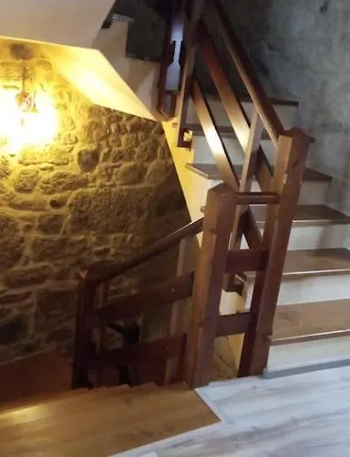 Casa De Piedra Centrica.